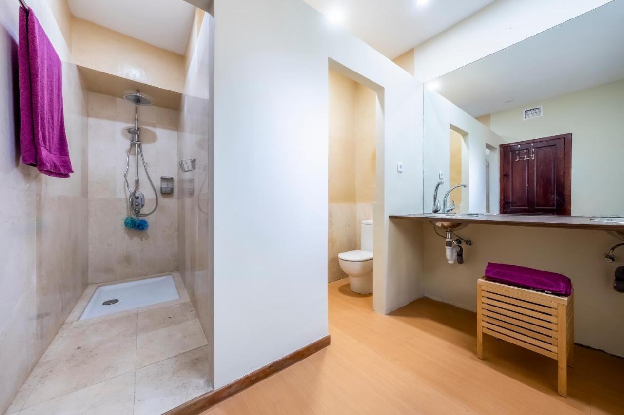 Vahadda House Apartment Palomares del Rio Exterior photo