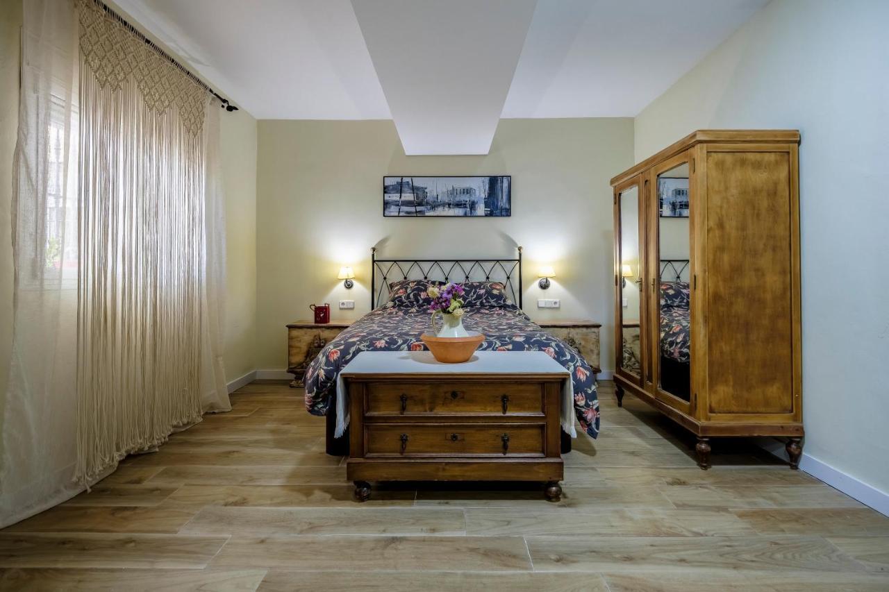 Vahadda House Apartment Palomares del Rio Exterior photo